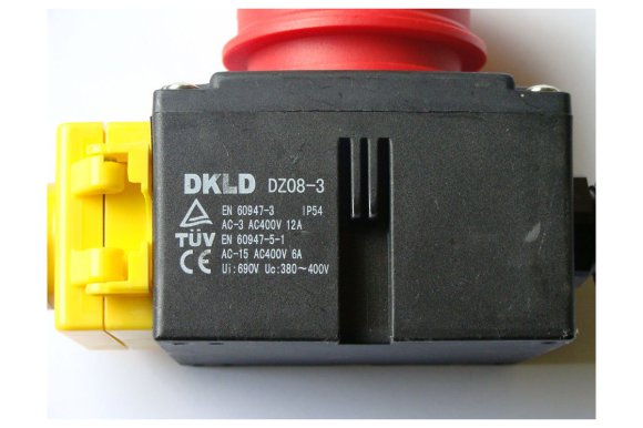 Wyłącznik elektromagnetyczny DKLD DZ08-4A6 + wtyk 16A 5P 400V