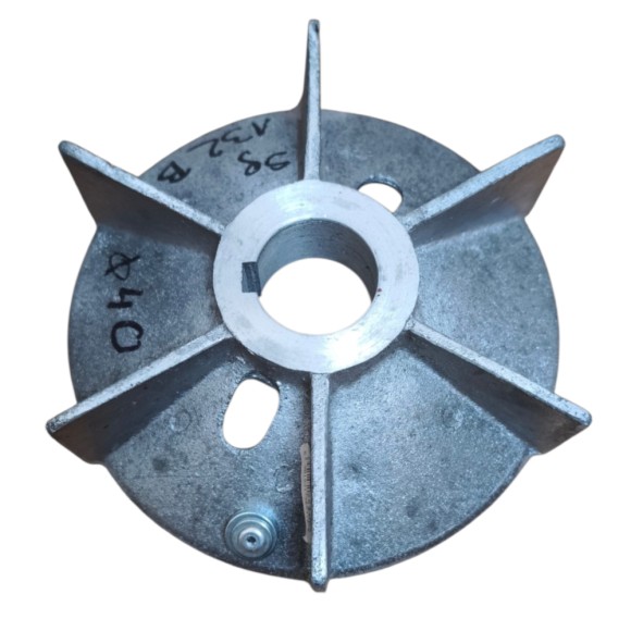 Przewietrznik silnika SG 132-4,6,8 40/195 h=56mm INDUKTA ALUMINIUM