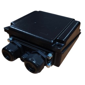 Skrzynka zaciskowa do silnika 3ITM INTEC 160/180 rozstaw śrub: 101x101mm